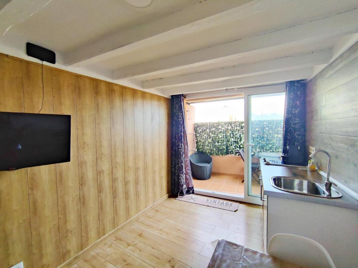 קורנודלה Apartament Corbatera Cim Apartaments מראה חיצוני תמונה